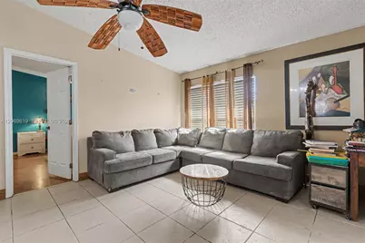 5510 S Lakewood Cir S #A, Margate, FL 33063 - Photo 12