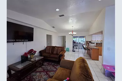 7825 W 4th Ln, Hialeah, FL 33014 - Photo 6