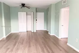 400 Kings Point Dr, Sunny Isles Beach, FL 33160 - Photo 10