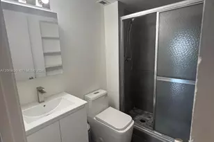 1351 NE Miami Gardens Dr, Miami, FL 33179 - Photo 8