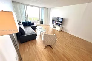 1717 N Bayshore Dr, Miami, FL 33132 - Photo 32