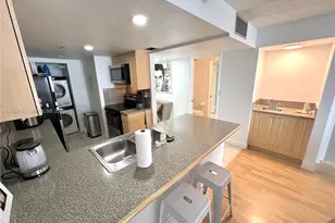 1717 N Bayshore Dr, Miami, FL 33132 - Photo 12