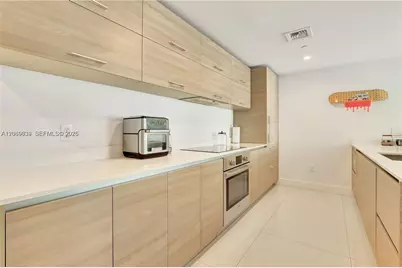 1300 S Miami Ave #1610, Miami, FL 33130 - Photo 4