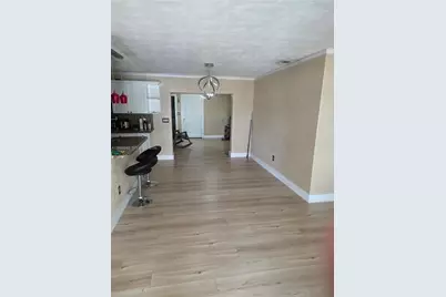 19001 NW 49th Ct, Opa-Locka, FL 33055 - Photo 10