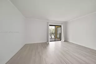 185 Lakeview Dr, Weston, FL 33326 - Photo 12