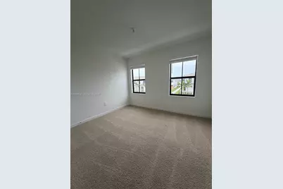 1432 NE 4th Ave #0, Florida City, FL 33034 - Photo 12