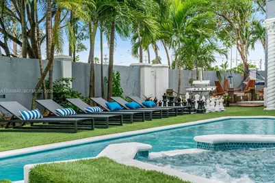 12141 Walsh Blvd, Miami, FL 33184 - Photo 2