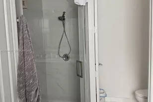 [Address not provided], Miami, FL 33187 - Photo 26