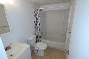 2501 Riverside Dr, Coral Springs, FL 33065 - Photo 4