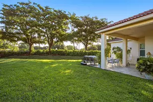 1514 Winterberry Ln, Weston, FL 33327 - Photo 8