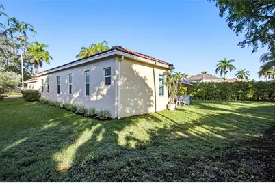 1514 Winterberry Ln, Weston, FL 33327 - Photo 6