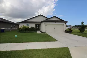 5424 Fantasy Dr, Fort Pierce, FL 34947 - Photo 1
