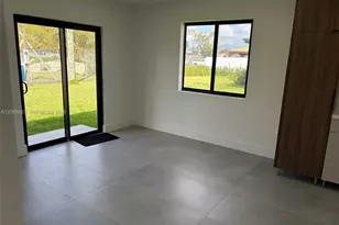 2420 NW 154th St, Miami Gardens, FL 33054 - Photo 10