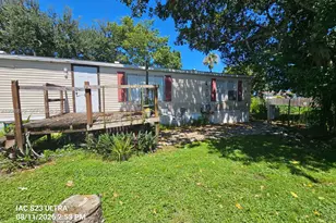 6 Ct SW 6th Ct, Davie, FL 33325 - Photo 2