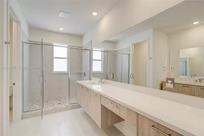 4390 SW 122nd Ter, Davie, FL 33330 - Photo 12
