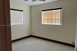 2231 NW 9th Pl, Fort Lauderdale, FL 33311 - Photo 14