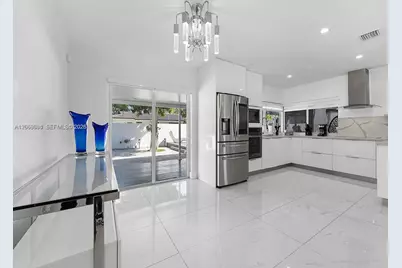 6951 S Miami Lakeway S #0, Miami Lakes, FL 33014 - Photo 32