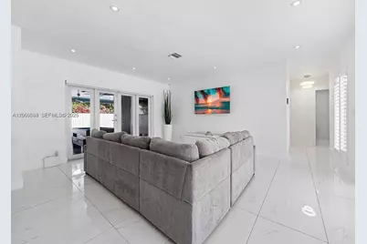 6951 S Miami Lakeway S #0, Miami Lakes, FL 33014 - Photo 18