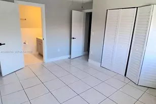 2770 W 60th Pl, Hialeah, FL 33016 - Photo 4