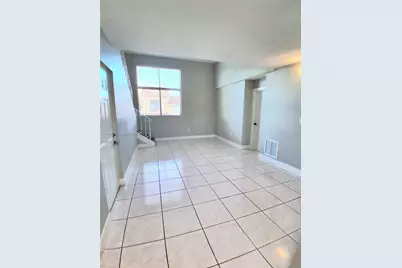 2770 W 60th Pl #201, Hialeah, FL 33016 - Photo 2