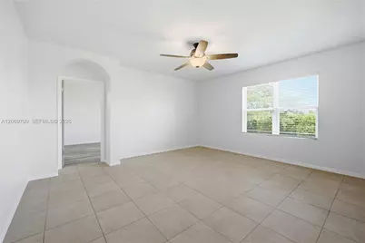 10288 Silver Pond Ln, Lehigh Acres, FL 33936 - Photo 4