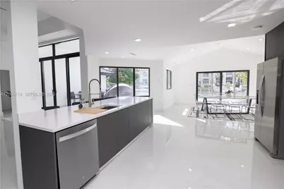 201 Holiday Dr, Hallandale Beach, FL 33009 - Photo 4