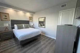 19370 Collins Ave, Sunny Isles Beach, FL 33160 - Photo 8