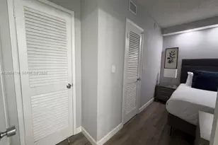 19370 Collins Ave, Sunny Isles Beach, FL 33160 - Photo 4