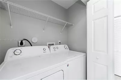 1960 NW 4th Ave #42, Miami, FL 33136 - Photo 14