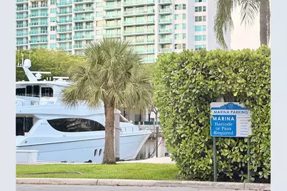 1000 W Island Blvd #1911, Aventura, FL 33160 - Photo 66