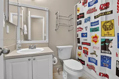 2638 Oak Park Cir, Davie, FL 33328 - Photo 36