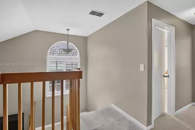 2638 Oak Park Cir, Davie, FL 33328 - Photo 28