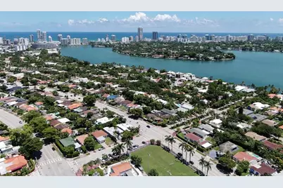 1794 Normandy Dr, Miami Beach, FL 33141 - Photo 18