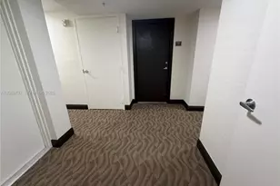 2011 N Ocean Blvd, Fort Lauderdale, FL 33305 - Photo 6