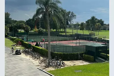 9423 S Hollybrook Lake Dr #203, Pembroke Pines, FL 33025 - Photo 2