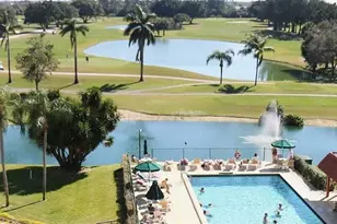 9423 S Hollybrook Lake Dr, Pembroke Pines, FL 33025 - Photo 4