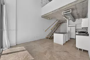 690 SW 1st Ct, Miami, FL 33130 - Photo 12