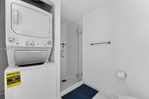 690 SW 1st Ct, Miami, FL 33130 - Photo 22