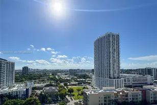 1900 N Bayshore Dr, Miami, FL 33132 - Photo 2