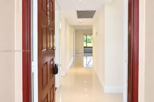 500 SW 130th Terrace, Pembroke Pines, FL 33027 - Photo 1