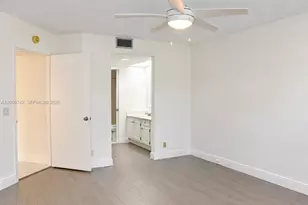 500 SW 130th Terrace, Pembroke Pines, FL 33027 - Photo 14