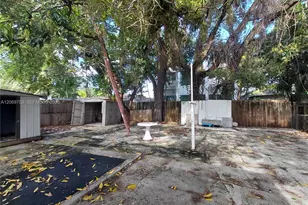 5731 NW 6th Ave, Miami, FL 33127 - Photo 14