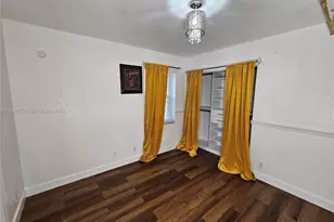 387 NW 107th Ave, Pembroke Pines, FL 33026 - Photo 24