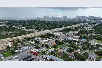 729 NW 55th Ter, Miami, FL 33127 - Photo 2