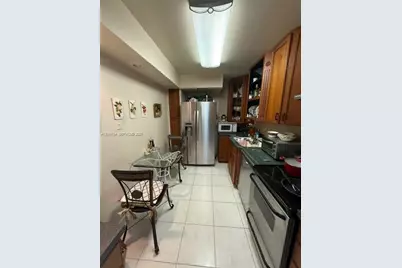 20505 E Country Club Dr #1036, Aventura, FL 33180 - Photo 8