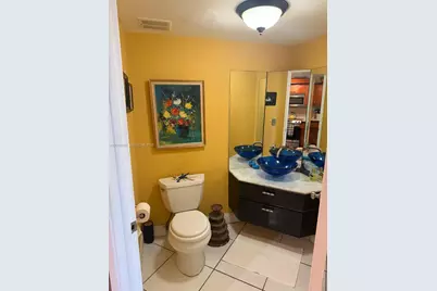 5880 Collins Ave #406, Miami Beach, FL 33140 - Photo 8