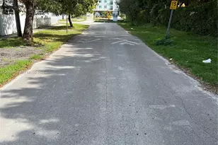 13735 NW 23rd Ave, Opa-Locka, FL 33054 - Photo 38