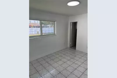 13735 NW 23rd Ave, Opa-Locka, FL 33054 - Photo 20