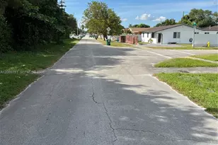 13735 NW 23rd Ave, Opa-Locka, FL 33054 - Photo 34