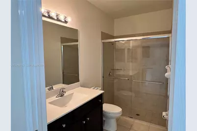 11424 SW 252nd St, Homestead, FL 33032 - Photo 14